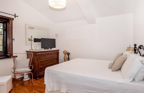 Sutri House | Are you dreaming of a comfortable family vacation in rural tranquility close to pretty nature? Then