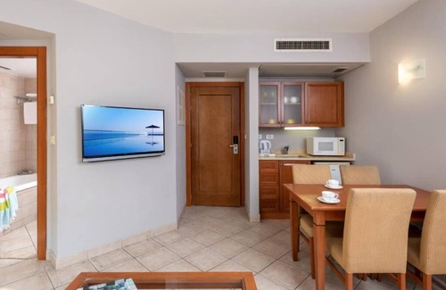 Bat Yam Hotel | Arena by the Beach