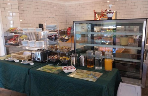 Greenacre Hotel | Arena Hotel (formerly Sleep Express Motel)