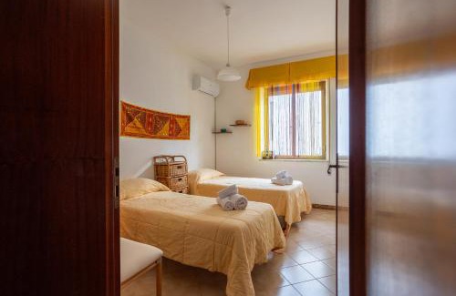Castelvetrano House | Arena House Wifi Climatizzato P privato BBQ