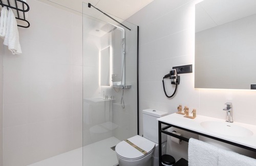 Quatre Carreres Hotel | Arena Zone Hotel