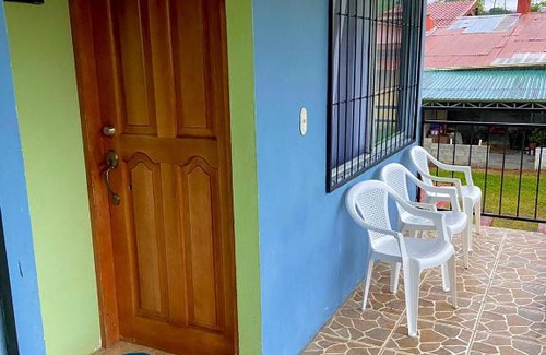 Barrio Pilo House | Arenal Balcony