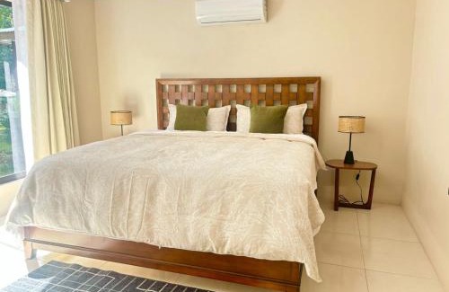 Penas Blancas House | Arenal by the river