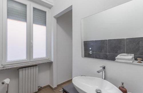 Pavia Apartment | Ares&Athena Home - Pavia City - by Host4U