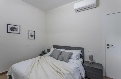 Pavia Apartment | Ares&Athena Home - Pavia City - by Host4U
