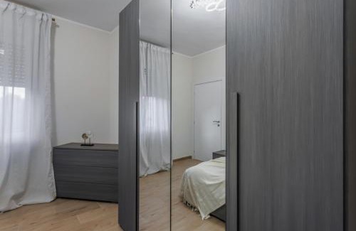 Pavia Apartment | Ares&Athena Home - Pavia City - by Host4U