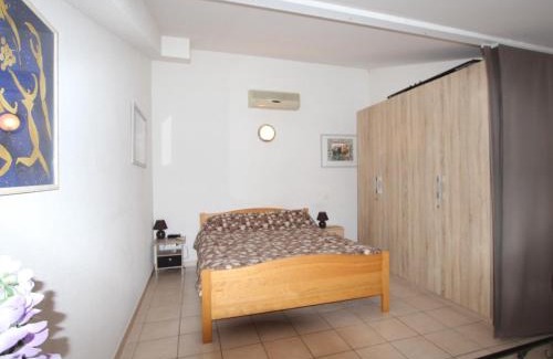 Argeles Plage Apartment | Argelès-sur-Mer - T2 Cabine Meublé avec Clim et Terrasse à 50m de la Plage - FR-1-309-172