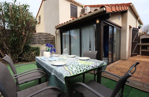 Argeles-sur-Mer Ski Chalet | Argelès-sur-Mer pretty house with terrace and swimming pool