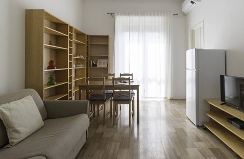Acquabella Apartment | Argonne 7 MI