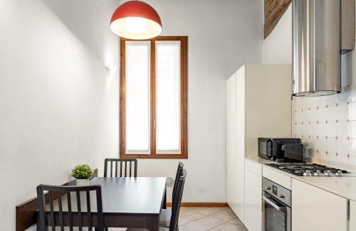 San Zeno Apartment | Ari Home