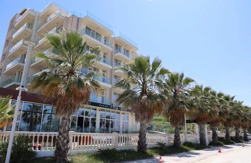 Rade Hotel | Aria Beach Resort by Hana Turismo