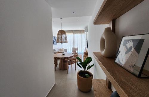 Flamingos Apartment | Aria Ocean mountain 715B QueridaEstancia