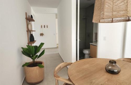 Flamingos Apartment | Aria Ocean mountain 715B QueridaEstancia