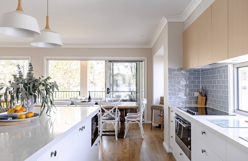 Kings Point House | Aria Shores - Your Lakeside Haven