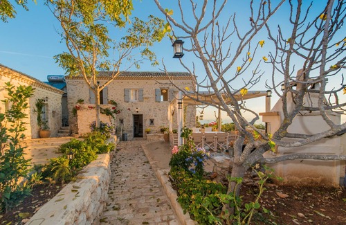 Korithi Villa | Aria Villa