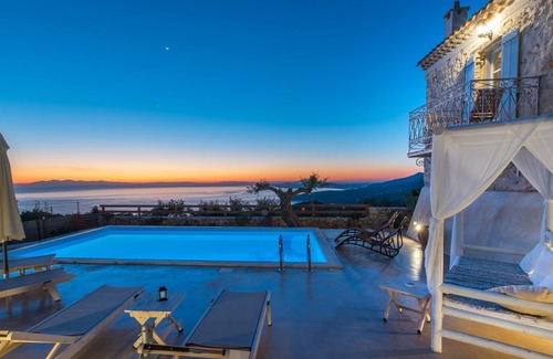 Korithi Villa | Aria Villa
