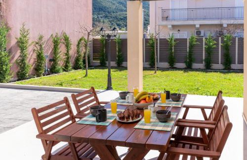 Sami House | Ariadne's House