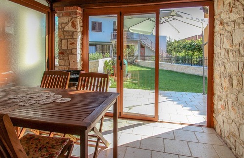 Novigrad Ski Chalet | Ariana A4 - Two Bedroom Chalet, Sleeps 4