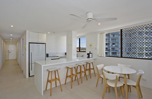 Coolangatta Apartment | Aries Holiday Apartments