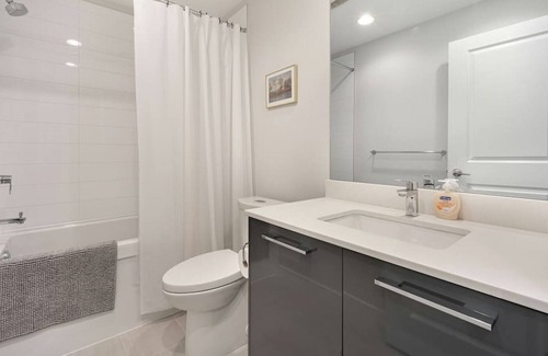 Golden Village Apartment | ARIES PALACE - 2 BDR 2 BATH MORDEN & LUXURY