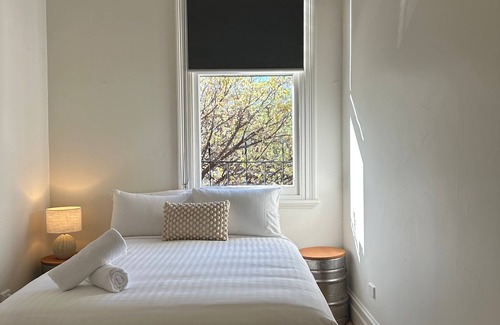 Echuca Hotel | ARK Apartments