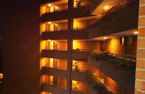 El Castillo Apartment | Arkadia Mall-Rodeo-Breakfast-Daily-Cleaning-56m2-06
