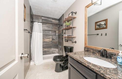 Williamstown House | Arkstone Retreat 2 - Chic 2 Bedroom