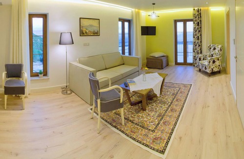 Ligiades Bed & Breakfast | Arktos hotel
