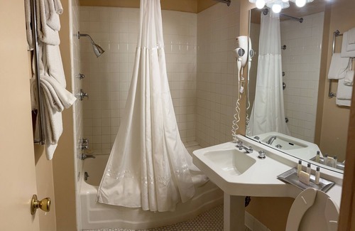 Hot Springs Hotel | Arlington Resort Hotel and Spa