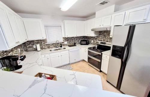 Central Arlington House | Arlington Social
