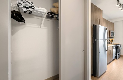 Central Arlington Apartment | Arlington Sophisticated Studio Apartment