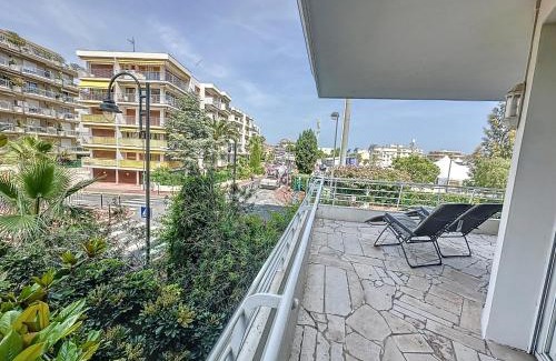 Pointe Croisette Apartment | ARM1 - Beau 2 pièces avec terrasse d'angle