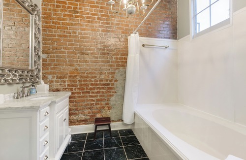 French Quarter Hotel | Armstrong Collection, 5 Guesthouses, Sleeps 28