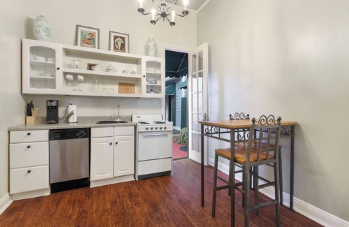 French Quarter Hotel | Armstrong Collection, 5 Guesthouses, Sleeps 28