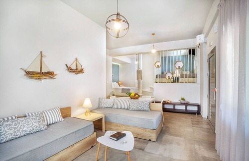 Pefkochori Hotel | Armyra Studios