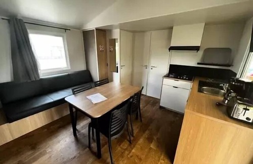 Villeneuve-les-Maguelone House | Arnel Campsite * - Mobil-home Nest Sun - 33m2 - 3 bedrooms - 6 people