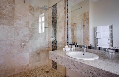 Waenhuiskrans Hotel | Arniston Spa Hotel
