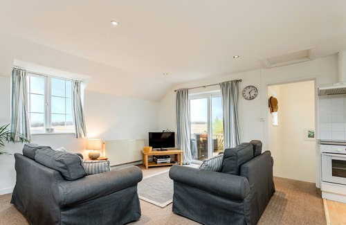 Treyarnon Cottage | Arnold Cottage is a perfect hideaway for couples, families, or small groups looking to unwind
