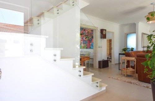 Charneca de Caparica e Sobreda Villa | Aroeira villa with heated pool by Golf course, Beach and Lisbon