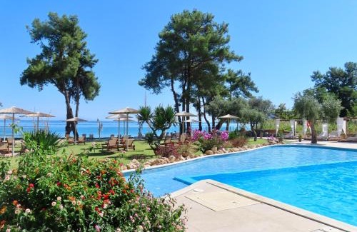 Thasos Town Hotel | Aroma Beach Bungalows