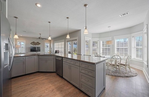 Gulf Pines House | Array of Sunshine - Vacation Home Near the Beach with Private Pool