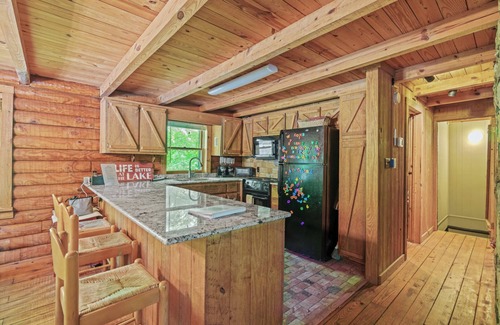 Jasper House | Arrowhead: 4 BR, 2 BA House in Jasper, Sleeps 12