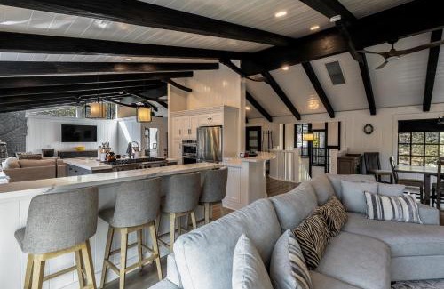 Lake Arrowhead House | Arrowhead Lair