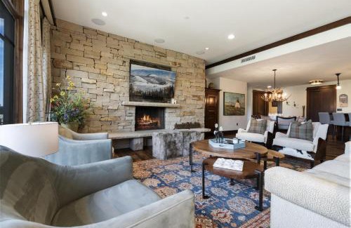 Empire Pass House | Arrowleaf Lodge - 3 Bed Condo #415