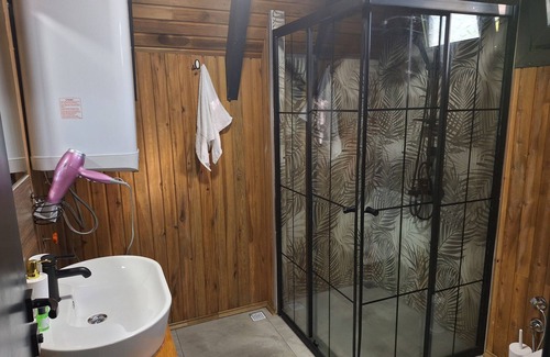 Korgan Hotel | Arslanlar İteniçi Bungolow