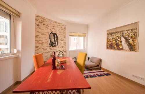 Santo Amaro Apartment | Art and Design Apartment in Lisbon