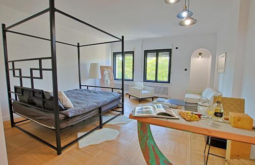 Bucharest City-Centre Apartment | Art Boutique Residence