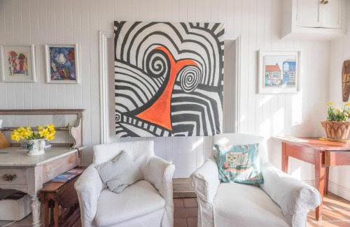 Aldeburgh House | Art Cottage, Aldeburgh