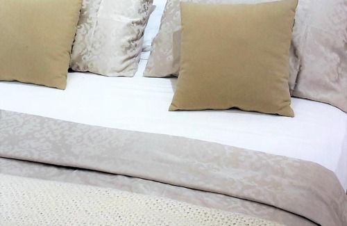 Citta Alta Apartment | Art Gallery Suite
