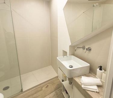 Quartiere XXVII Primavalle Apartment | Art & Garden Gemelli - Metro A - Vaticano